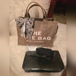 Marc Jacobs Beige Canvas Tote Bag